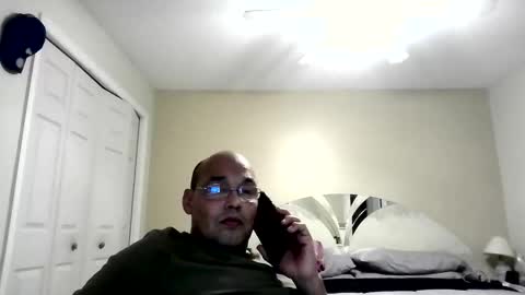 latinoinfla online show from December 3, 2:19 am