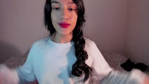 latinsecretfantasy online show from February 17, 8:47 pm