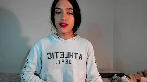 latinsecretfantasy online show from February 24, 1:46 am