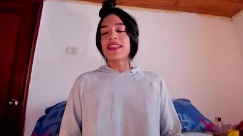 latinsecretfantasy online show from March 13, 6:58 pm