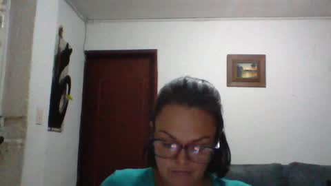 Laura online show from June 8, 1:28 am