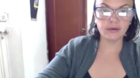 Laura online show from July 8, 12:20 pm