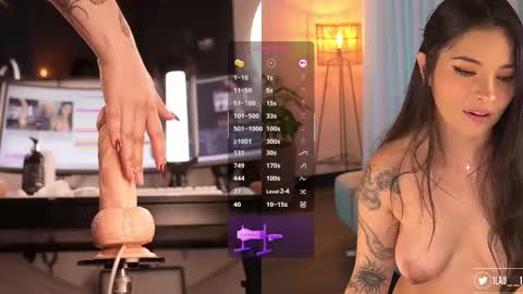 Snapshot of lau__1 chatting on February 24, 12:30 am IG 1lau 1 X 1lau 1 online show from February 24, 12:30 am