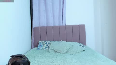 Lau online show from April 14, 3:34 am