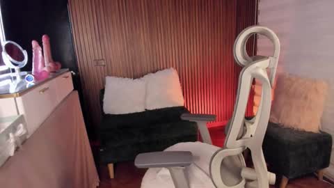 laura cruz online show from March 14, 3:12 am