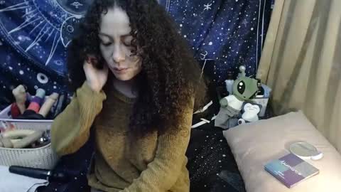 Snapshot of laura_anal_ chatting on February 25, 9:35 pm Wen online show from February 25, 9:35 pm