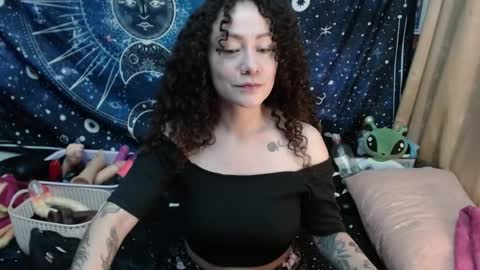 Snapshot of laura_anal_ chatting on March 3, 11:56 pm Wen online show from March 3, 11:56 pm