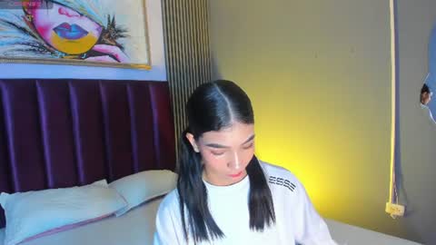 Laura online show from July 11, 12:08 pm