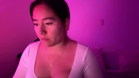 laura online show from February 23, 12:19 am