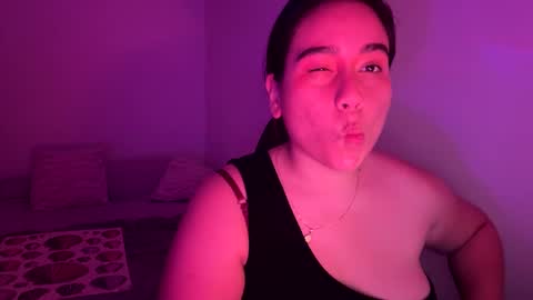 laura online show from February 25, 2:54 am