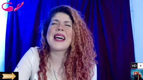 Snapshot of laura_fountain_ chatting on February 4, 8:49 pm weedcam Curly Laura OF online show from February 4, 8:49 pm