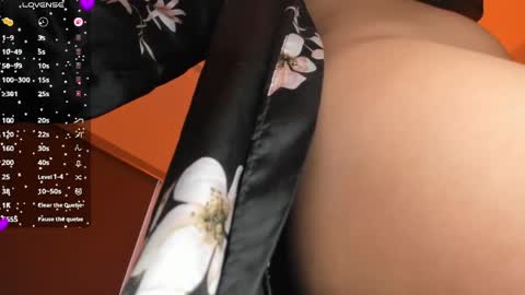 Lura online show from March 30, 1:34 pm