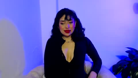 laura_pink01 online show from February 8, 2:04 am