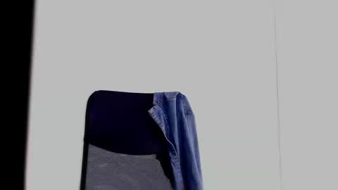 Laura Rose online show from March 13, 4:57 pm