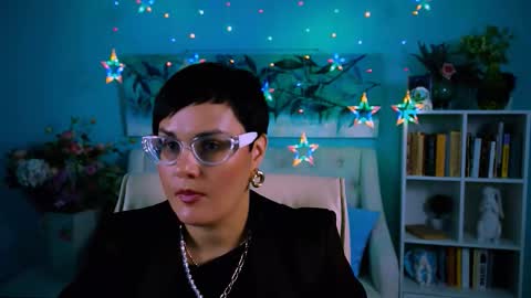 lauradavidsons online show from September 21, 4:19 pm