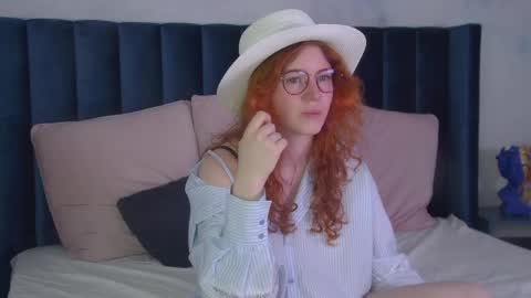 Laura online show from May 31, 4:36 pm