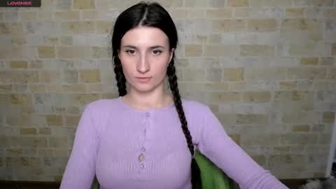 Laura online show from February 10, 11:46 am