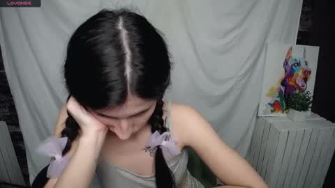 Laura online show from March 1, 11:28 am