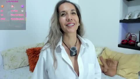 Laura online show from April 13, 5:13 am