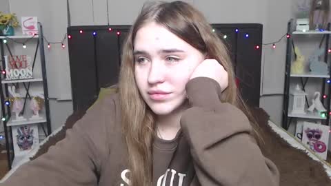 LauraHlot online show from January 26, 5:02 am