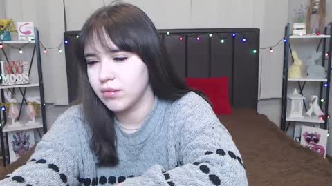 LauraHlot online show from January 29, 7:11 pm