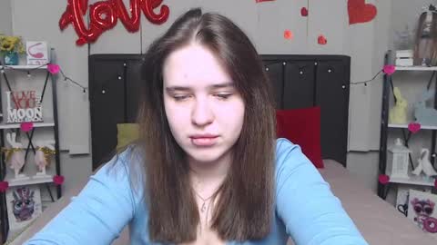 LauraHlot online show from March 9, 9:36 pm