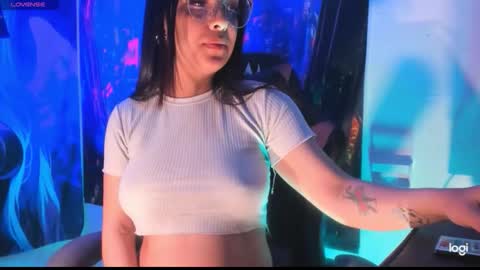 lauraohana online show from December 5, 10:13 am