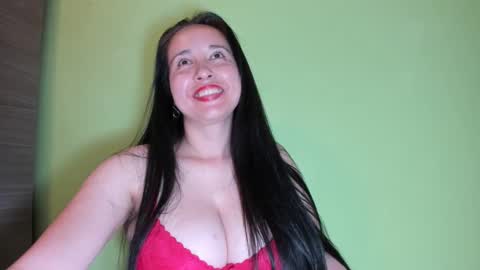 Snapshot of laureen777 chatting on March 11, 11:26 pm laureen777 online show from March 11, 11:26 pm