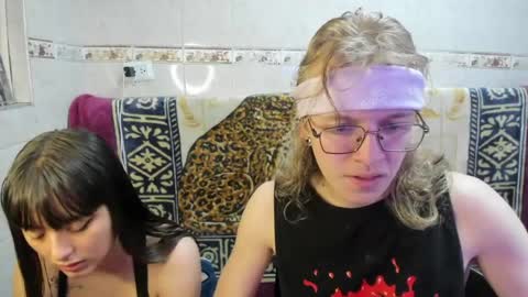 Snapshot of laureles6667 chatting on July 19, 5:55 am Laures666 online show from July 19, 5:55 am