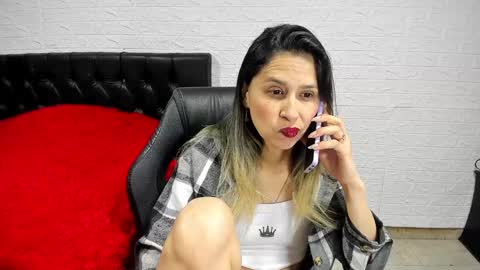 Lauren Independent model online show from December 2, 3:25 pm