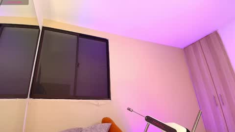    1      online show from December 14, 2:34 am