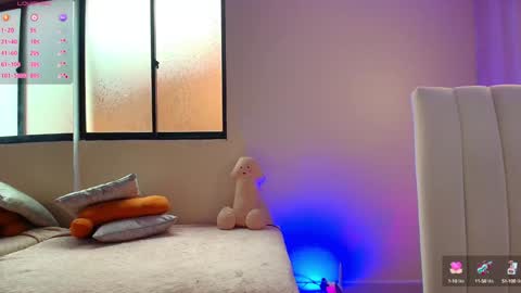    1      online show from December 15, 9:09 pm