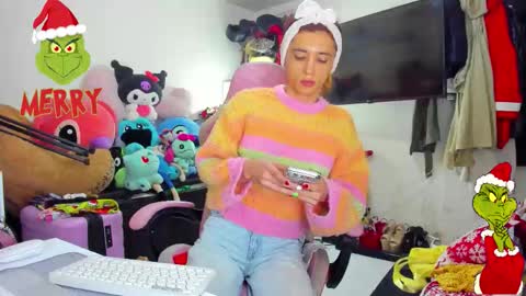 SF online show from December 15, 5:39 pm