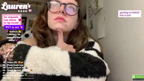 Lauren   online show from June 15, 1:08 am