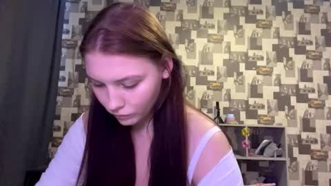 Hannah online show from September 13, 4:07 pm
