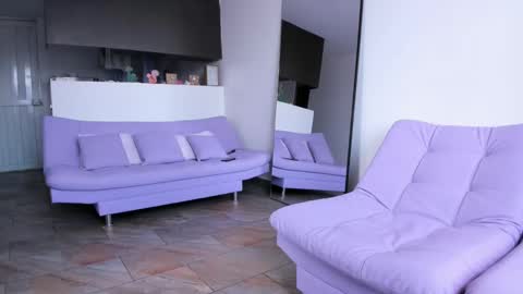 Lucie  online show from September 13, 6:40 pm