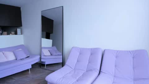 Lucie  online show from September 17, 3:35 pm