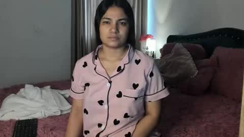 daniela angel     online show from March 18, 12:30 pm