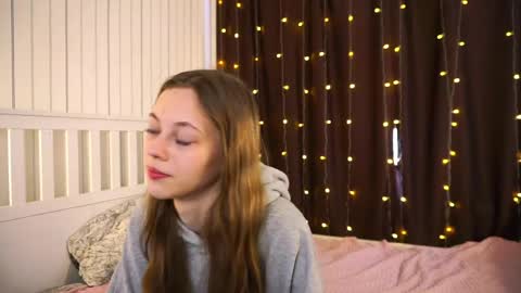Kate online show from May 7, 8:42 am
