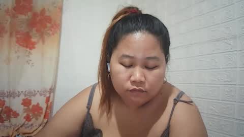 lavalyn214 online show from February 1, 2:48 pm