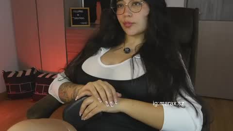 Snapshot of laviah chatting on April 27, 2:09 am Mara online show from April 27, 2:09 am