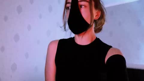 Snapshot of lavinda_lin chatting on October 3, 5:10 pm Lavinda online show from October 3, 5:10 pm