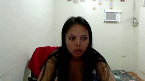 lavvenderr online show from July 3, 6:42 am