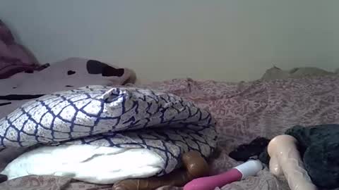 Snapshot of lavymummie chatting on February 11, 2:16 am lavymummie online show from February 11, 2:16 am