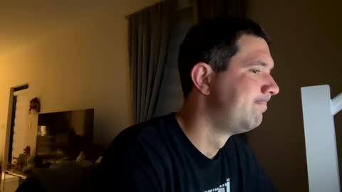 Snapshot of law_cambio chatting on January 3, 10:52 am law_cambio online show from January 3, 10:52 am