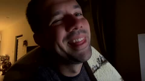 Snapshot of law_cambio chatting on January 5, 8:54 am law_cambio online show from January 5, 8:54 am