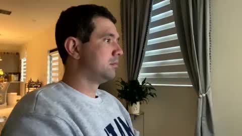 Snapshot of law_cambio chatting on February 19, 1:17 pm law_cambio online show from February 19, 1:17 pm