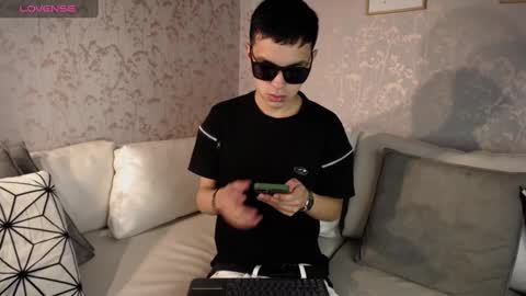 Mike online show from December 30, 1:25 pm