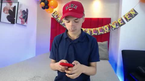 Mike online show from October 12, 8:30 pm