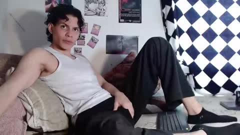 ZAmbrano online show from February 15, 4:03 pm